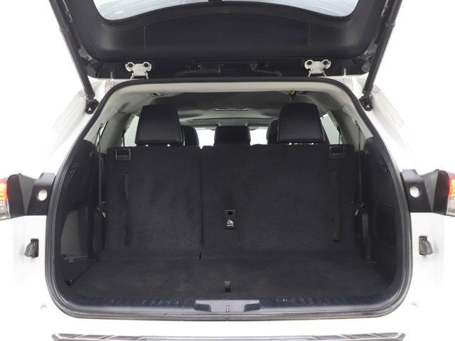 used 2022 Toyota Highlander car, priced at $35,998