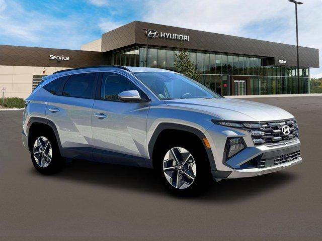 new 2026 Hyundai TUCSON Hybrid car, priced at $34,201