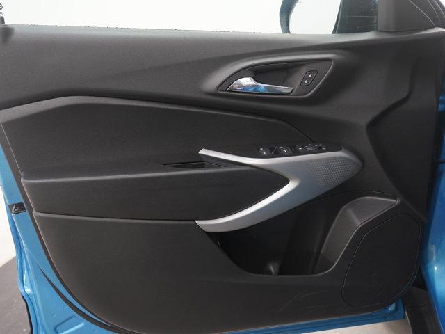 used 2025 Chevrolet Trax car, priced at $22,998