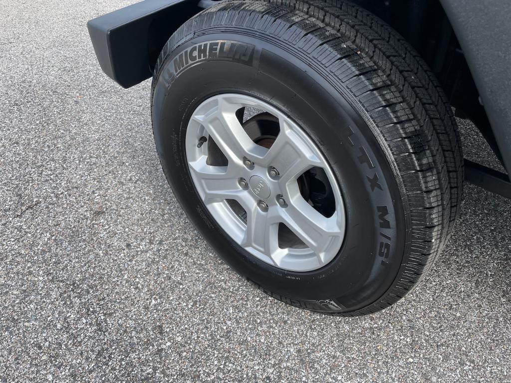 used 2015 Jeep Wrangler car, priced at $19,975