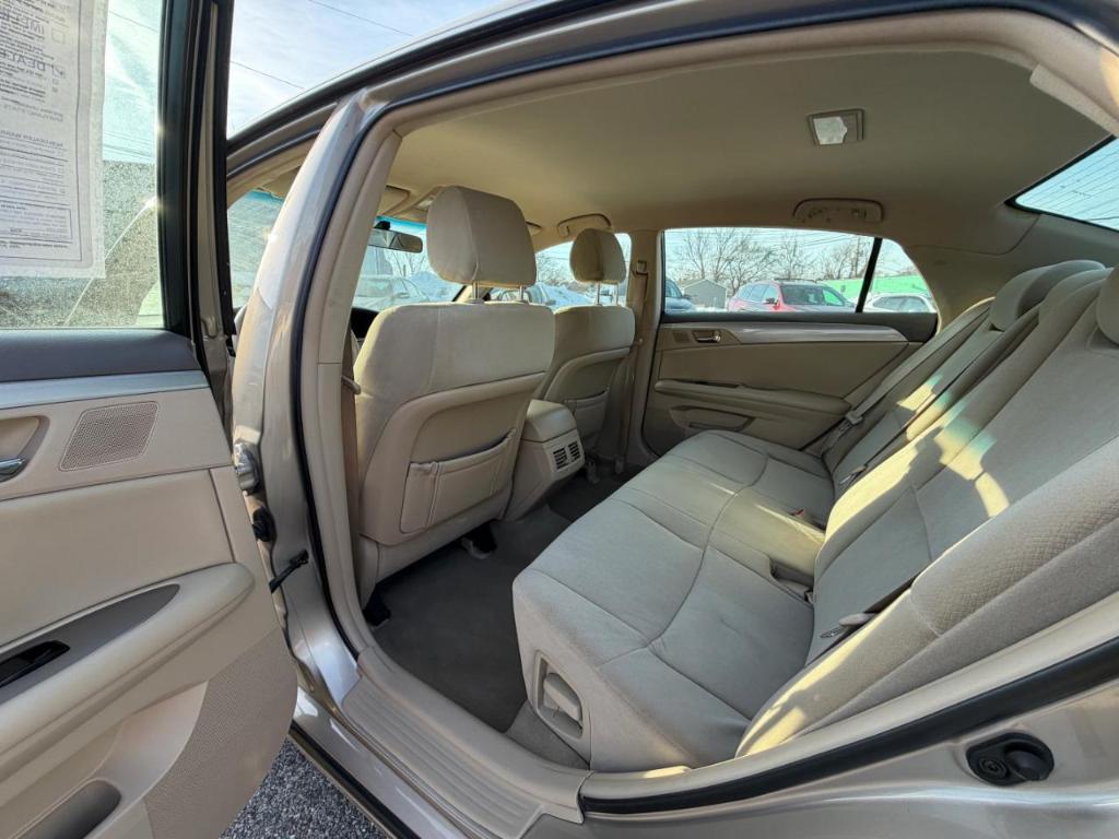 used 2005 Toyota Avalon car, priced at $8,490