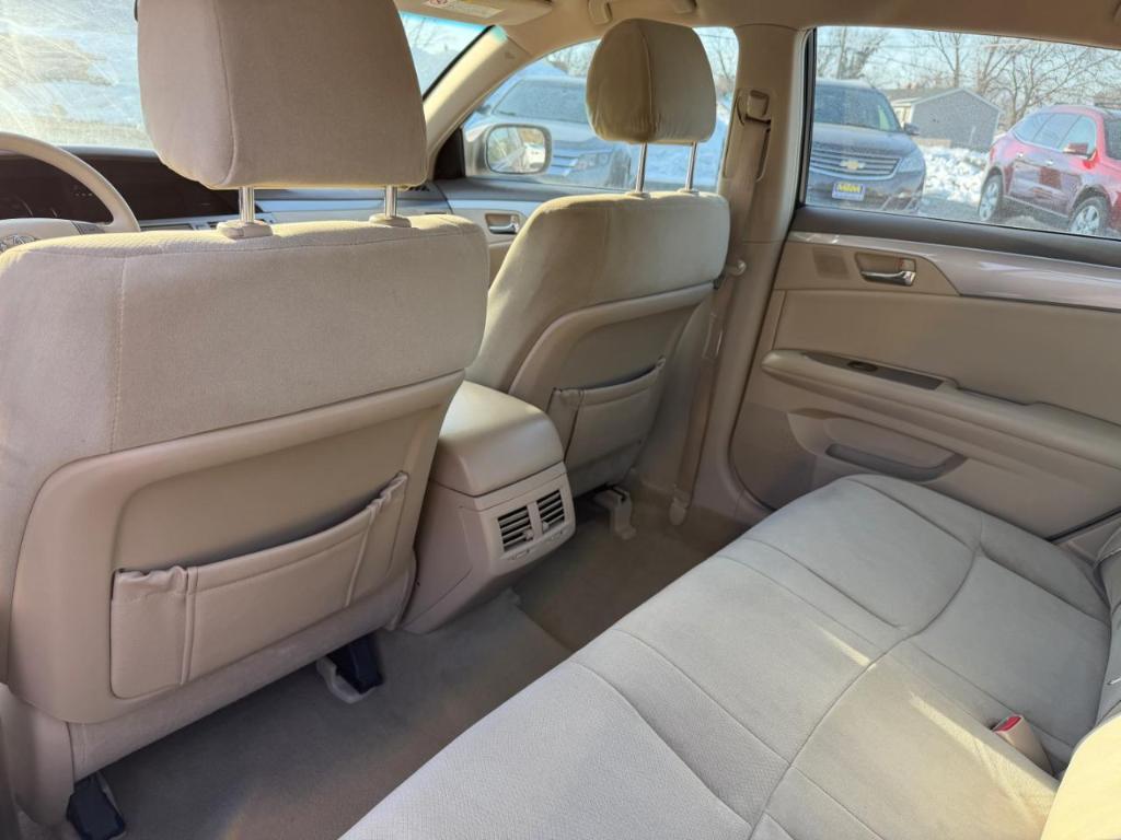 used 2005 Toyota Avalon car, priced at $8,490
