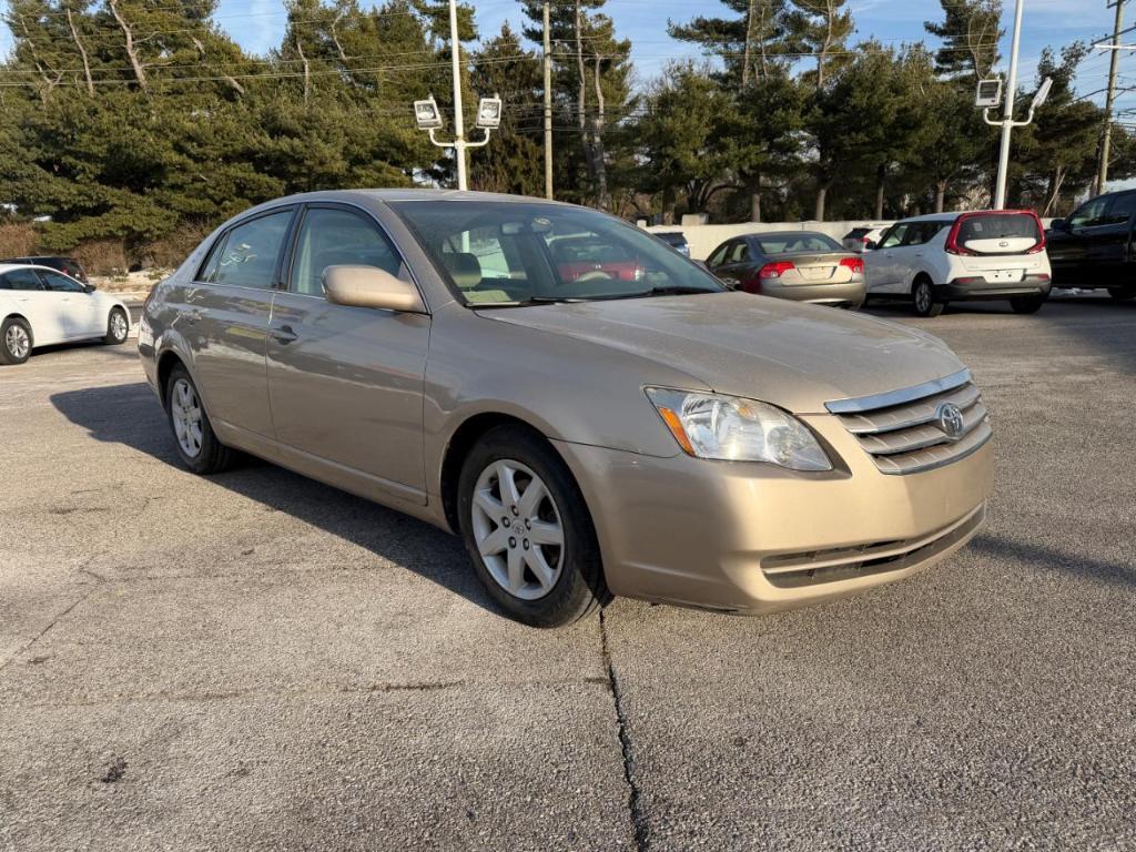 used 2005 Toyota Avalon car, priced at $8,490