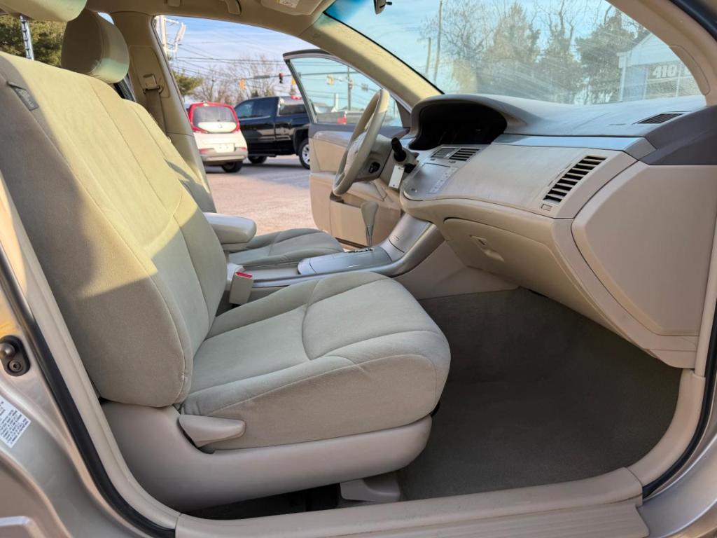 used 2005 Toyota Avalon car, priced at $8,490