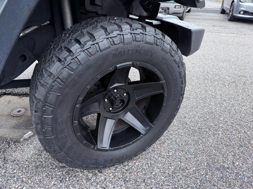 used 2017 Jeep Wrangler Unlimited car, priced at $18,999