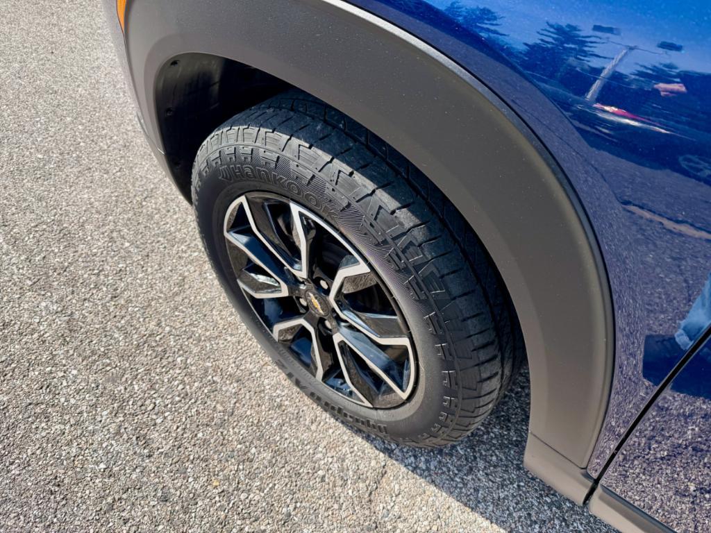 used 2023 Chevrolet TrailBlazer car