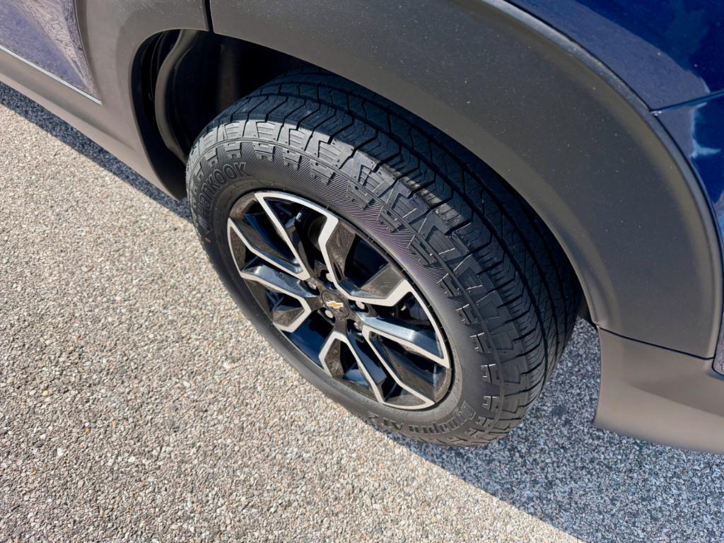 used 2023 Chevrolet TrailBlazer car