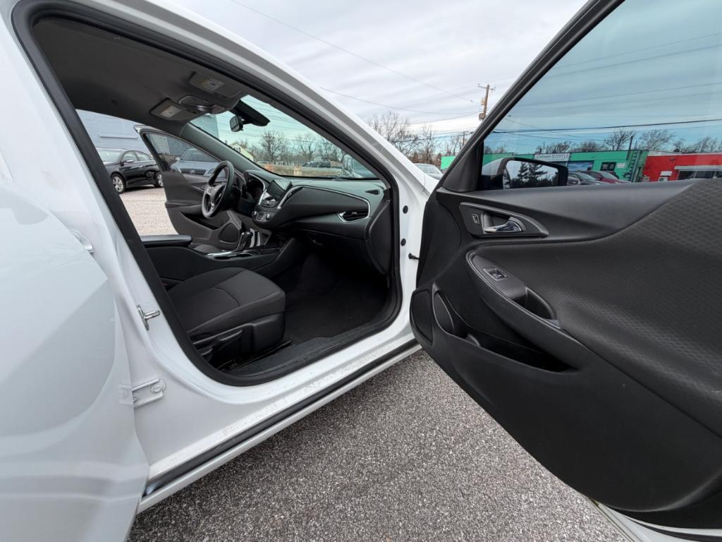 used 2020 Chevrolet Malibu car