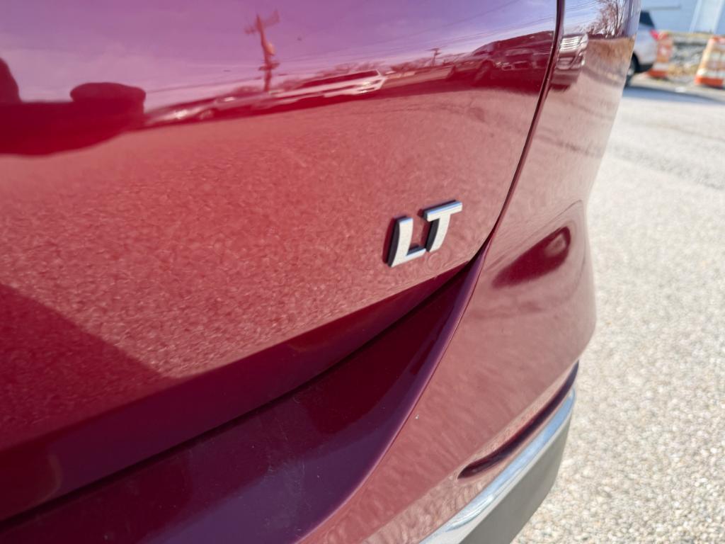 used 2021 Chevrolet Equinox car