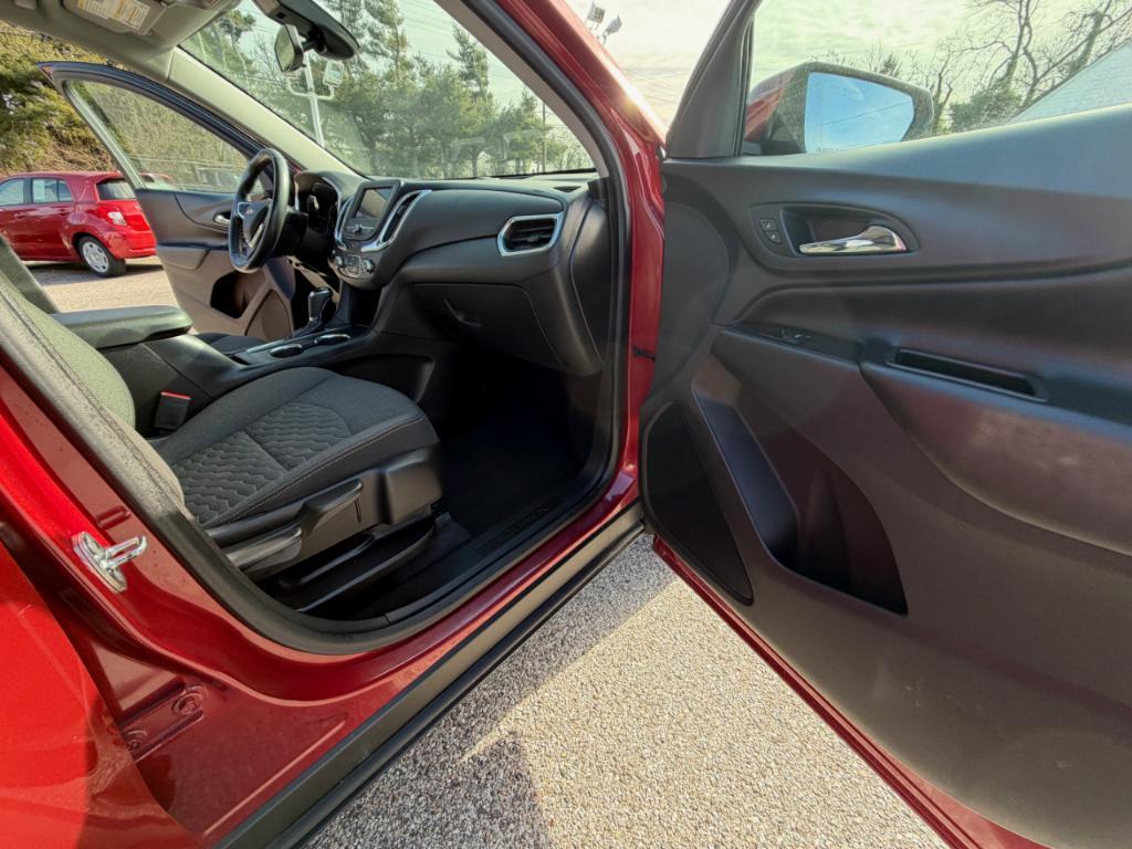 used 2021 Chevrolet Equinox car