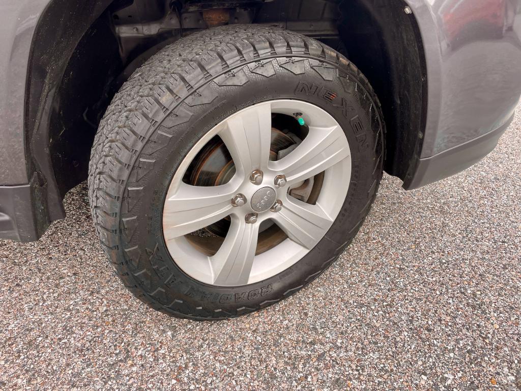 used 2017 Jeep Compass car, priced at $11,999