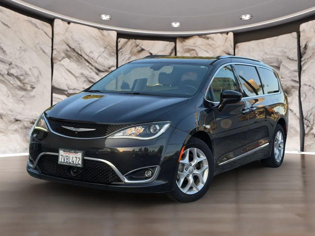 used 2017 Chrysler Pacifica car, priced at $14,199