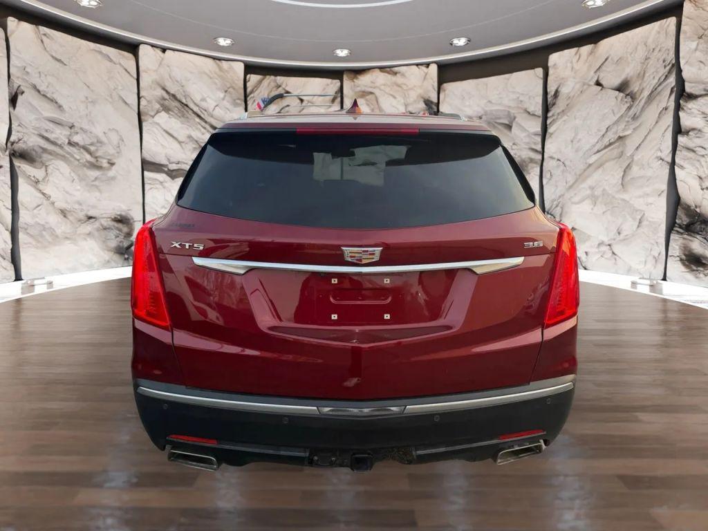 used 2017 Cadillac XT5 car, priced at $18,370