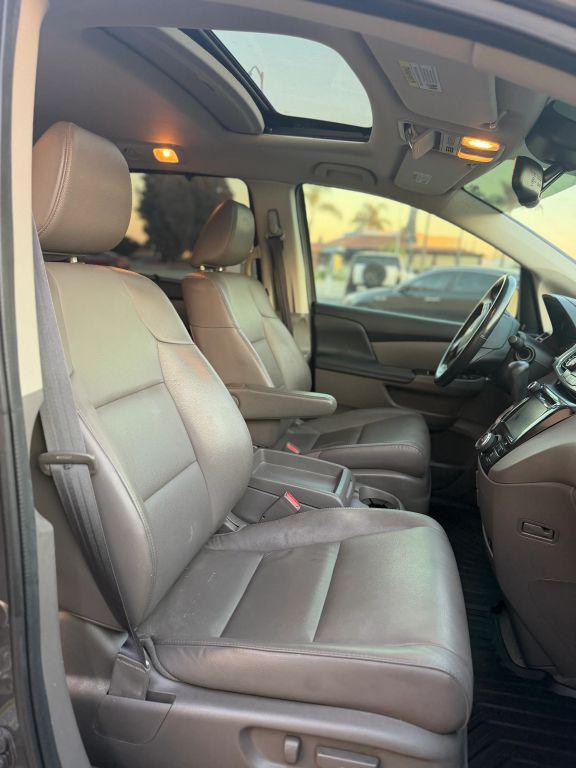 used 2014 Honda Odyssey car, priced at $14,400