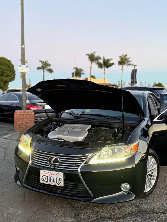 used 2013 Lexus ES 350 car, priced at $14,220