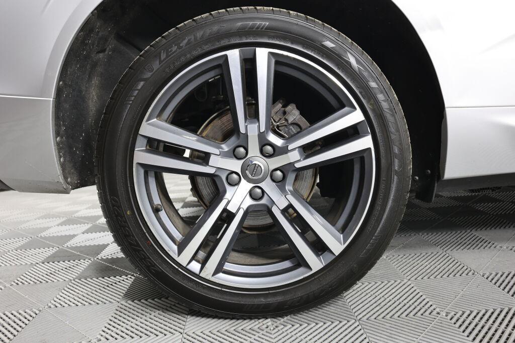 used 2018 Volvo XC60 car, priced at $11,291
