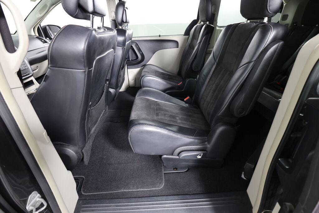 used 2014 Chrysler Town & Country car, priced at $6,493