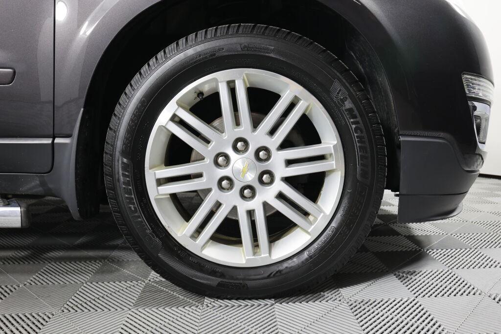 used 2013 Chevrolet Traverse car, priced at $9,495