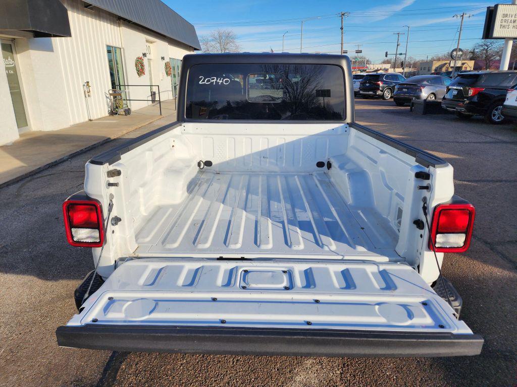 used 2023 Jeep Gladiator car, priced at $24,990