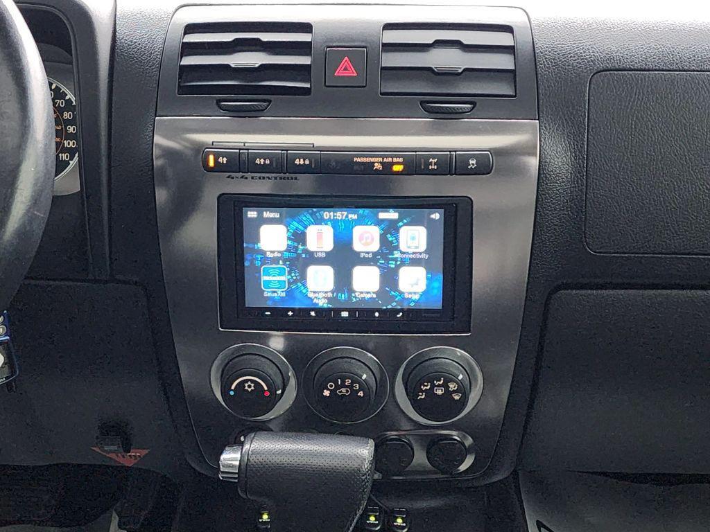 used 2006 Hummer H3 car, priced at $16,900