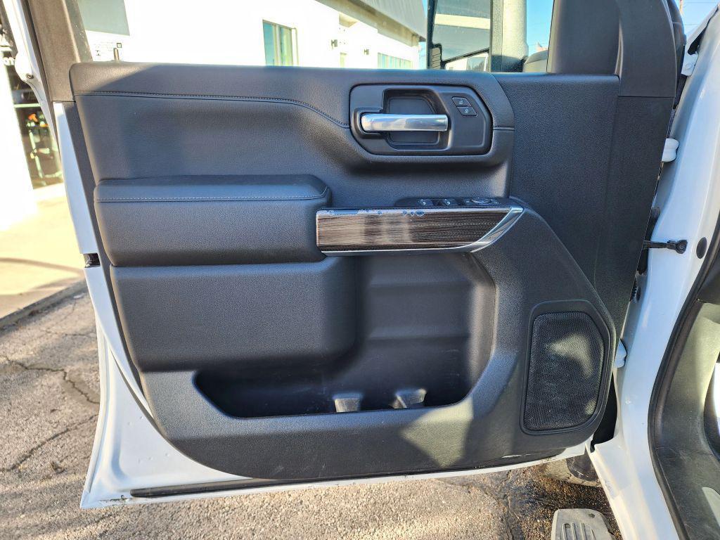 used 2023 Chevrolet Silverado 2500 car, priced at $32,900