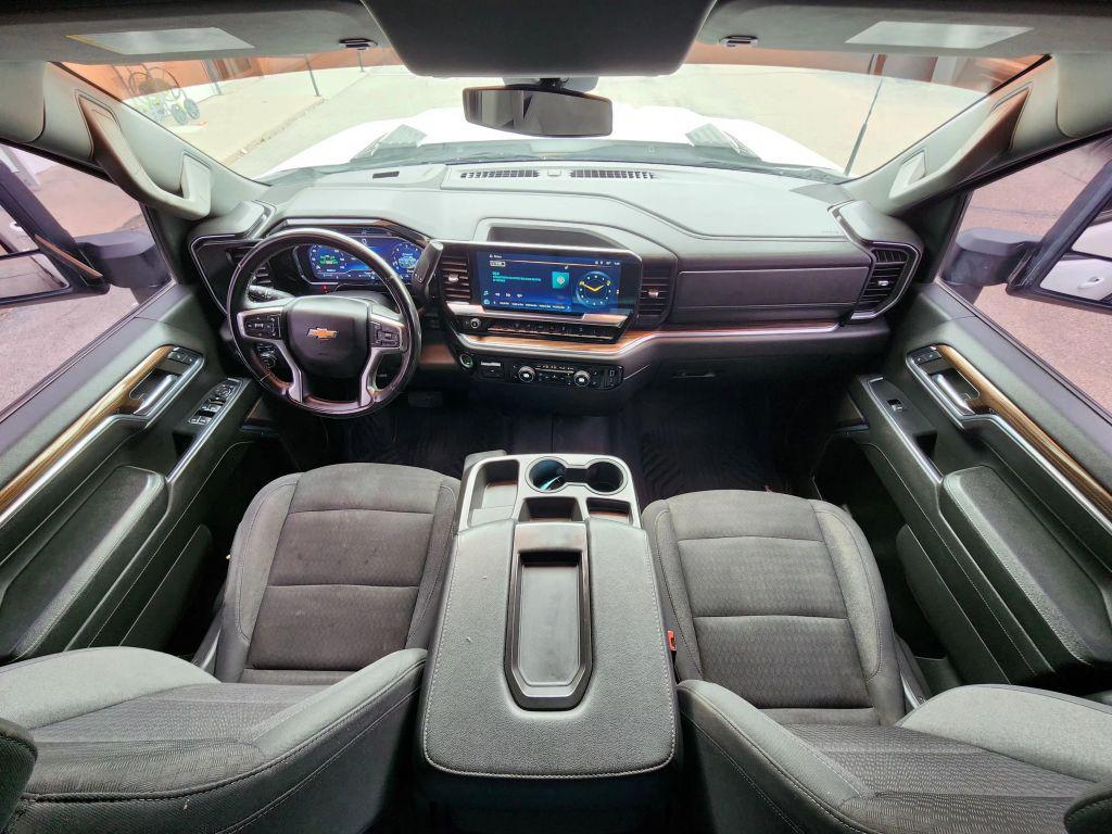 used 2024 Chevrolet Silverado 2500 car, priced at $41,993