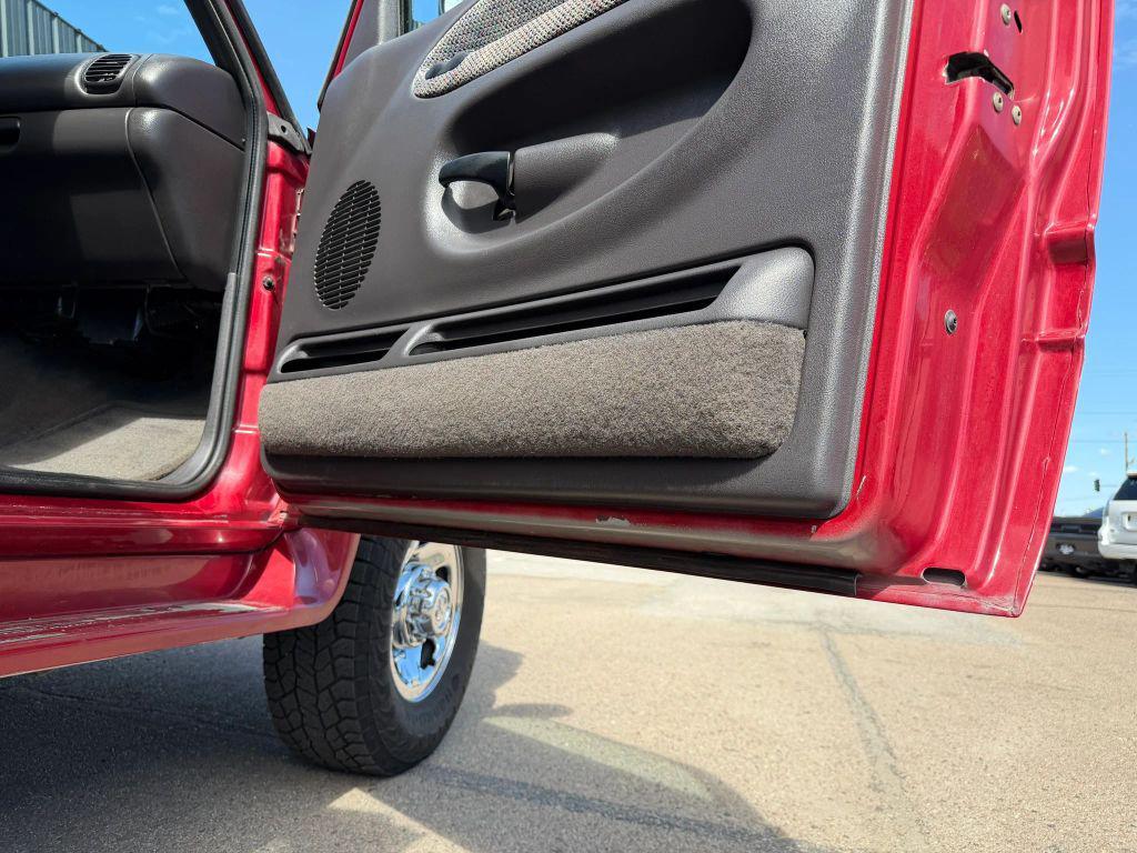 used 1999 Dodge Ram 2500 car, priced at $24,995