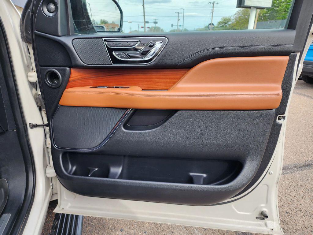 used 2019 Lincoln Navigator L car, priced at $27,990