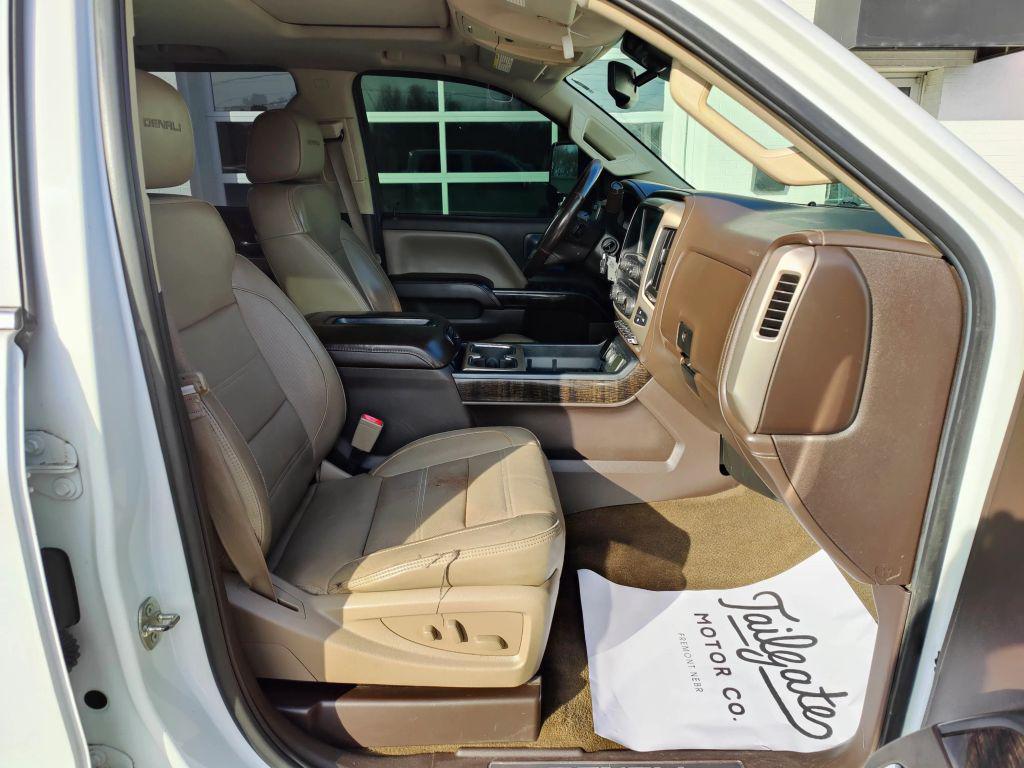 used 2015 GMC Sierra 2500 car, priced at $19,900