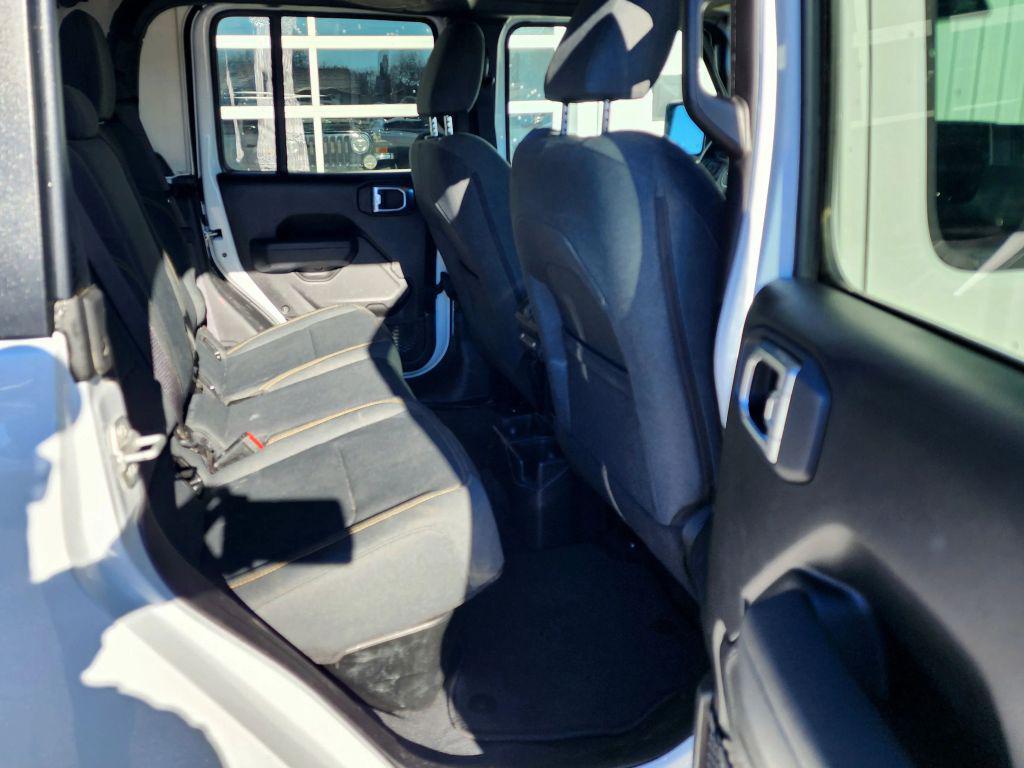 used 2025 Jeep Gladiator car, priced at $32,995