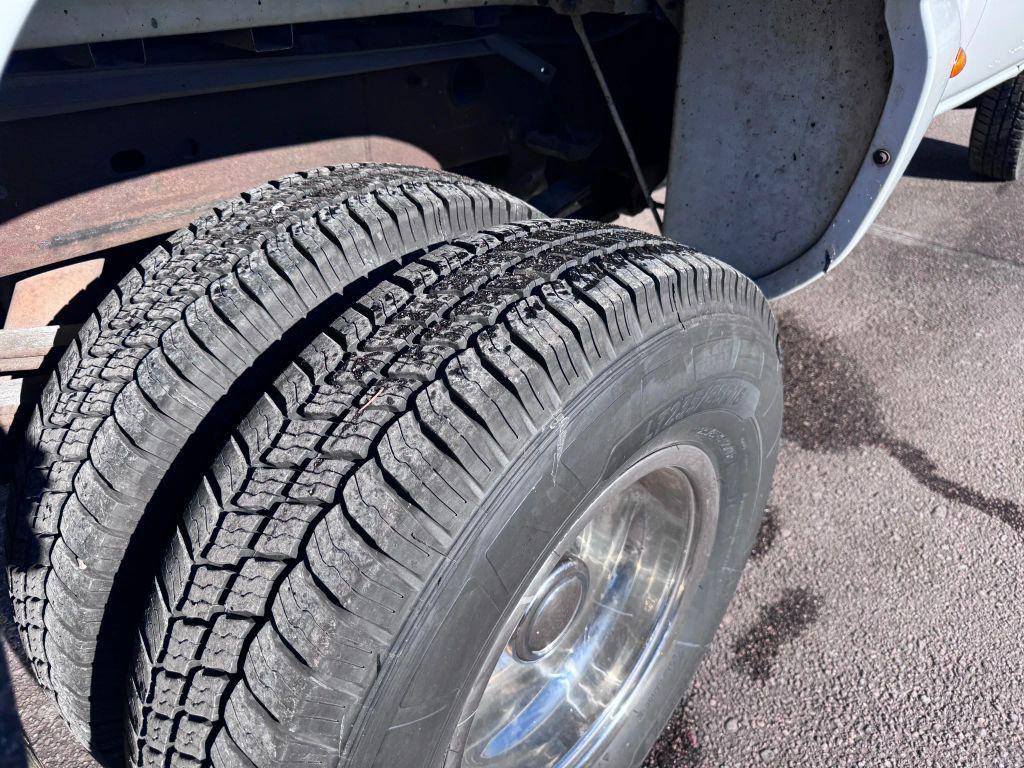 used 2001 GMC Sierra 3500 car, priced at $21,900