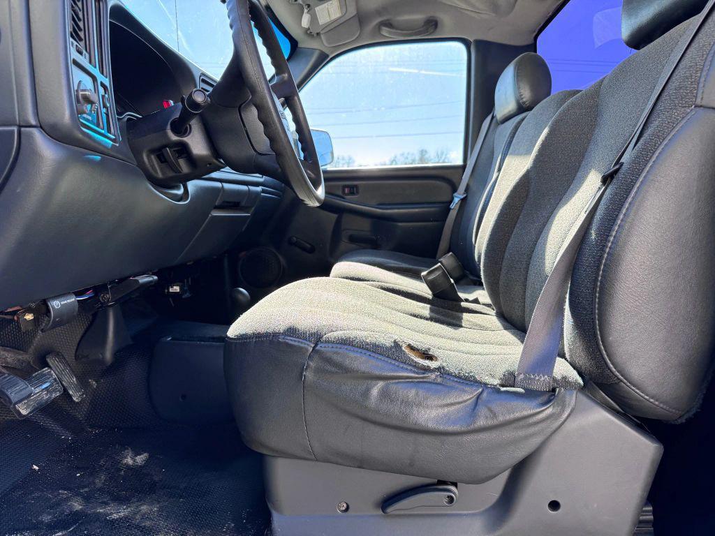 used 2001 GMC Sierra 3500 car, priced at $21,900