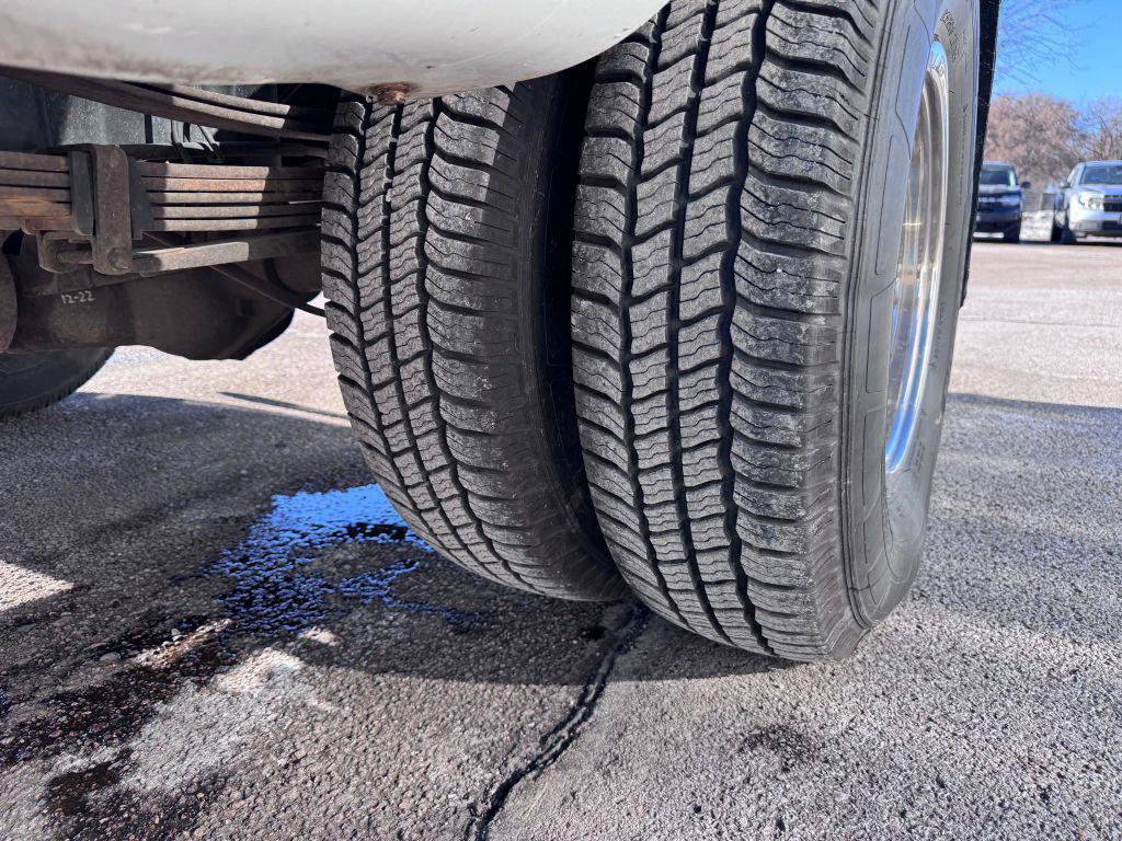 used 2001 GMC Sierra 3500 car, priced at $21,900