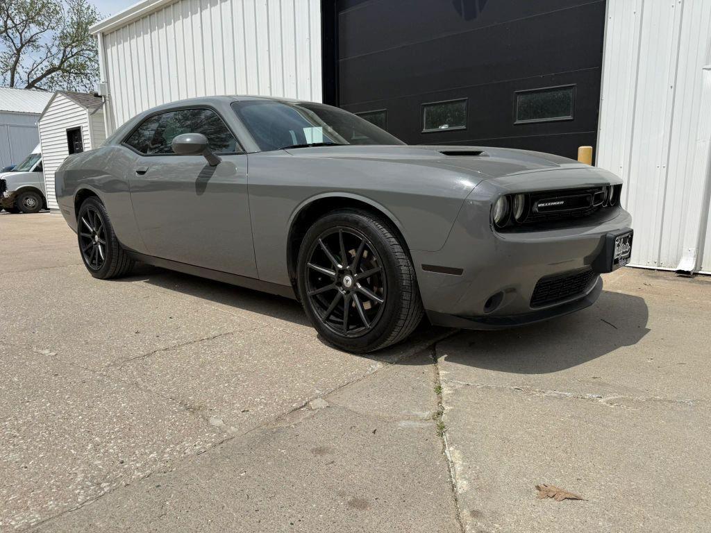 used 2017 Dodge Challenger car