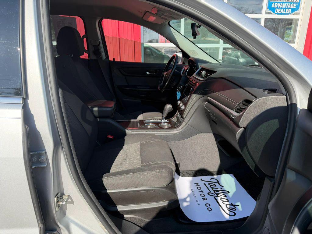 used 2017 Chevrolet Traverse car, priced at $9,998
