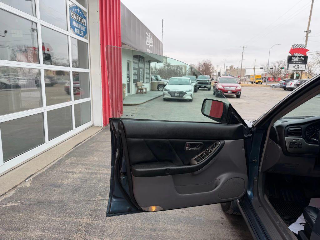 used 2005 Subaru Baja car