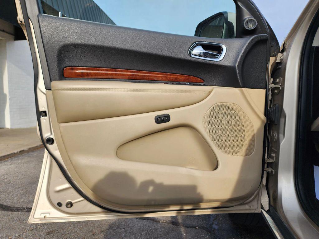 used 2014 Dodge Durango car, priced at $13,900
