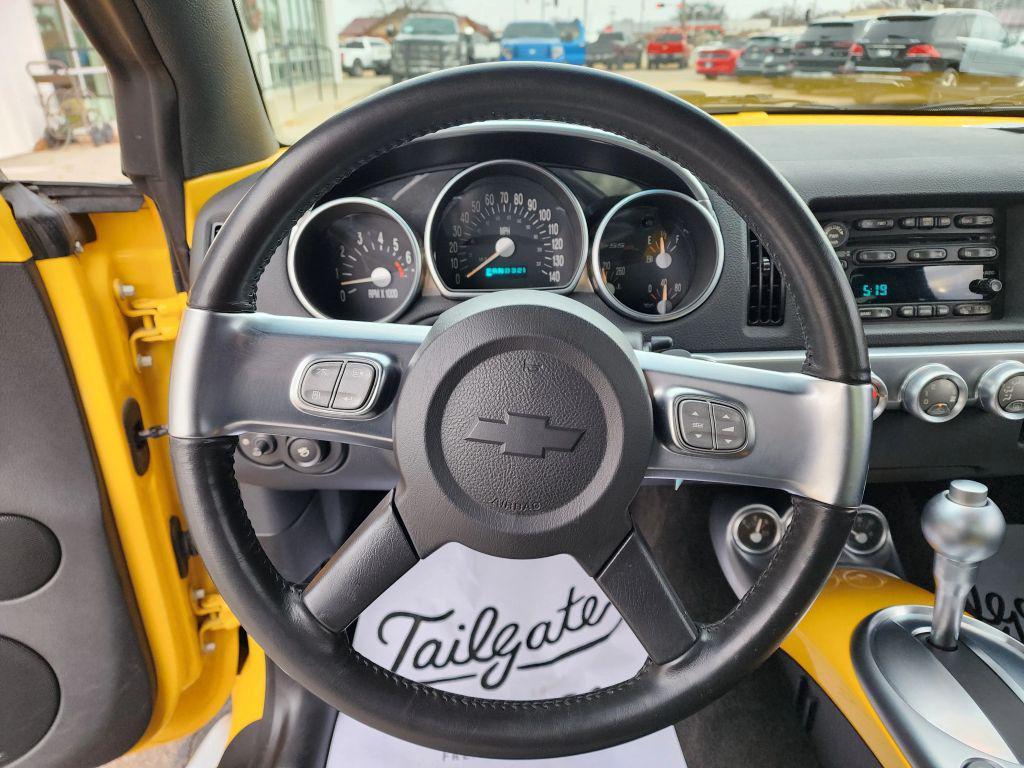 used 2004 Chevrolet SSR car, priced at $28,940