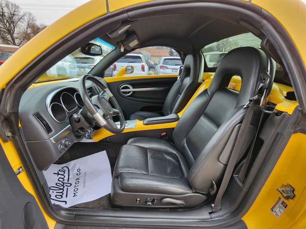 used 2004 Chevrolet SSR car, priced at $28,940