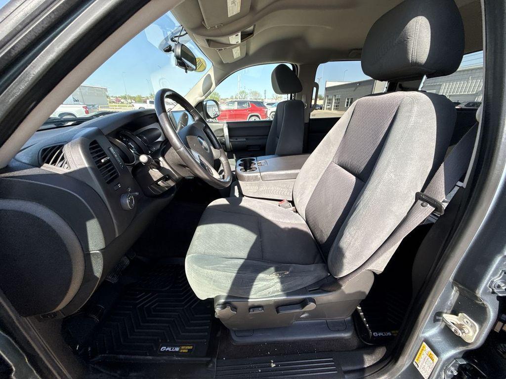 used 2009 GMC Sierra 1500 car, priced at $6,992