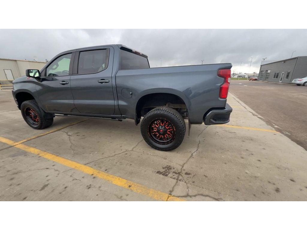 used 2022 Chevrolet Silverado 1500 Limited car, priced at $39,301