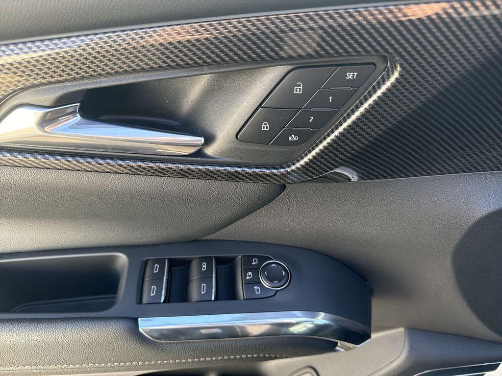 new 2026 Chevrolet Traverse car, priced at $60,618