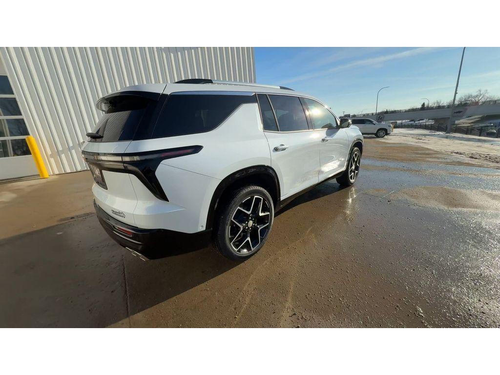 new 2026 Chevrolet Traverse car, priced at $60,618