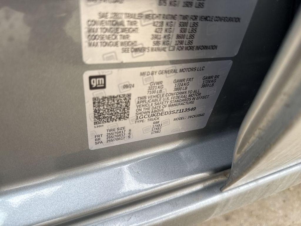 used 2025 Chevrolet Silverado 1500 car, priced at $38,093