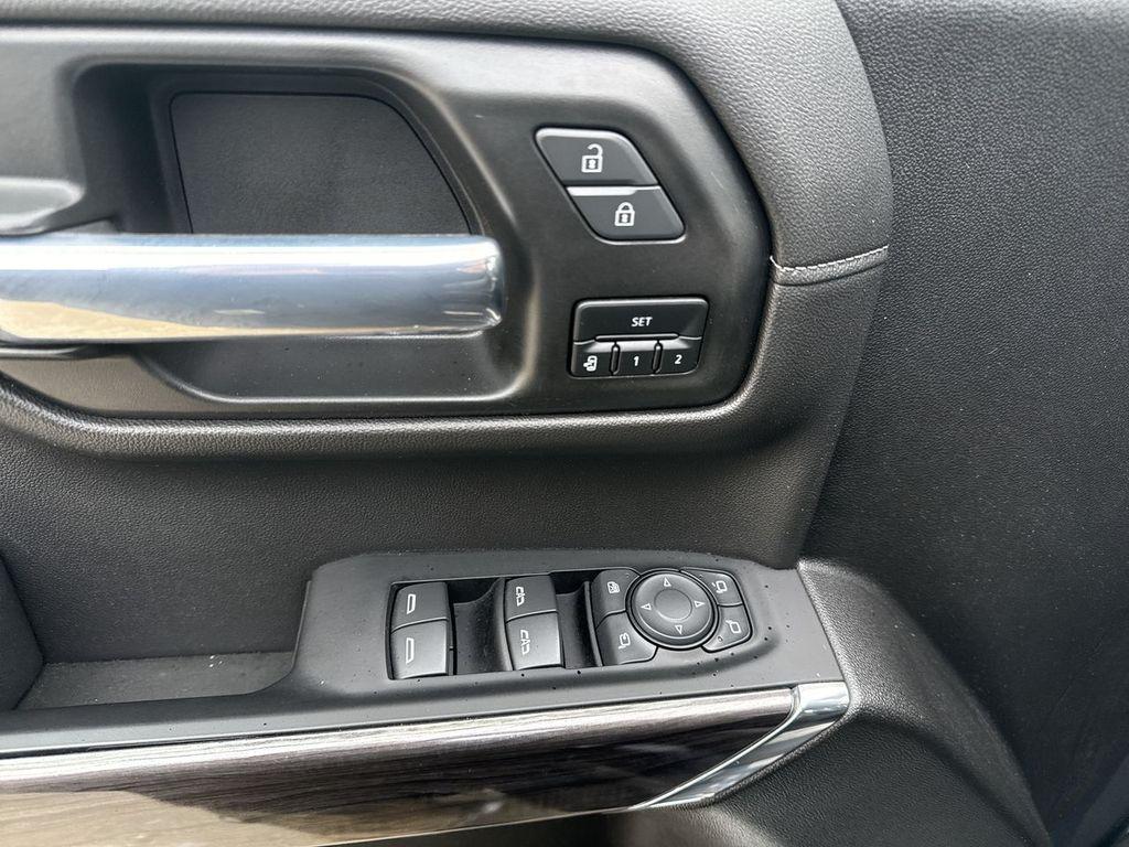 used 2021 Chevrolet Silverado 1500 car, priced at $39,492