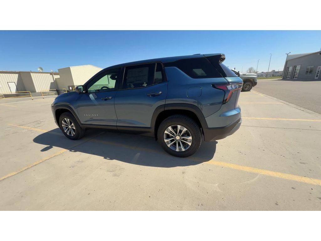 new 2026 Chevrolet Equinox car, priced at $33,365