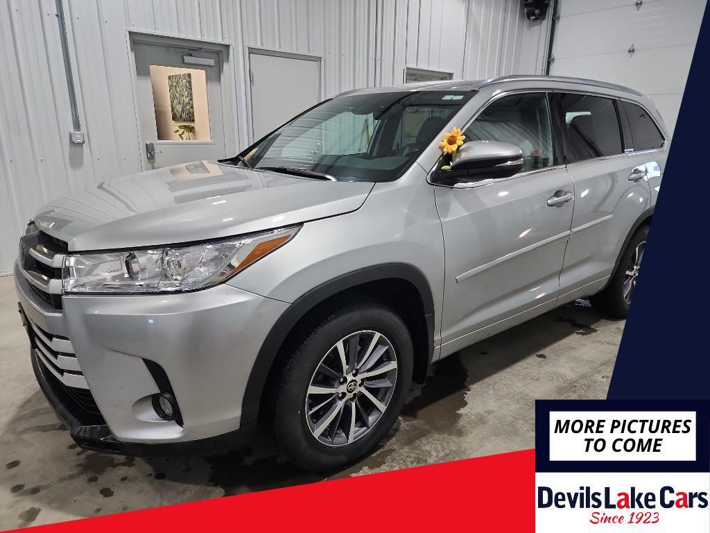 used 2018 Toyota Highlander car, priced at $24,751