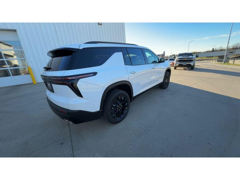 new 2026 Chevrolet Traverse car, priced at $46,995