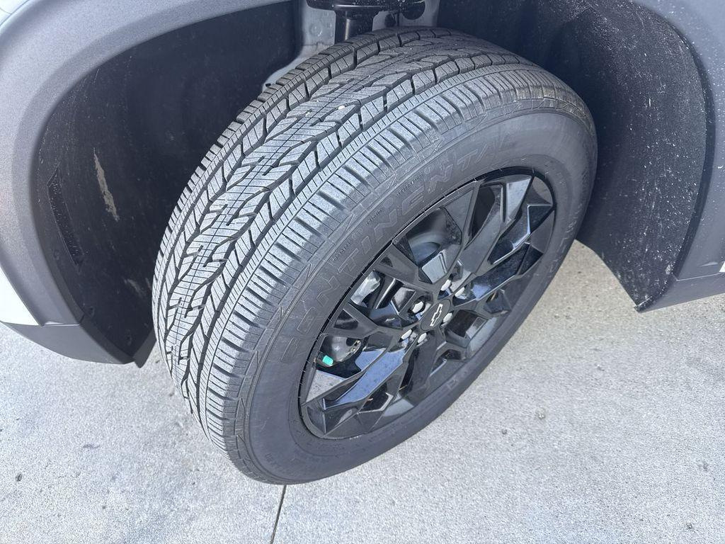 new 2026 Chevrolet Traverse car, priced at $46,995