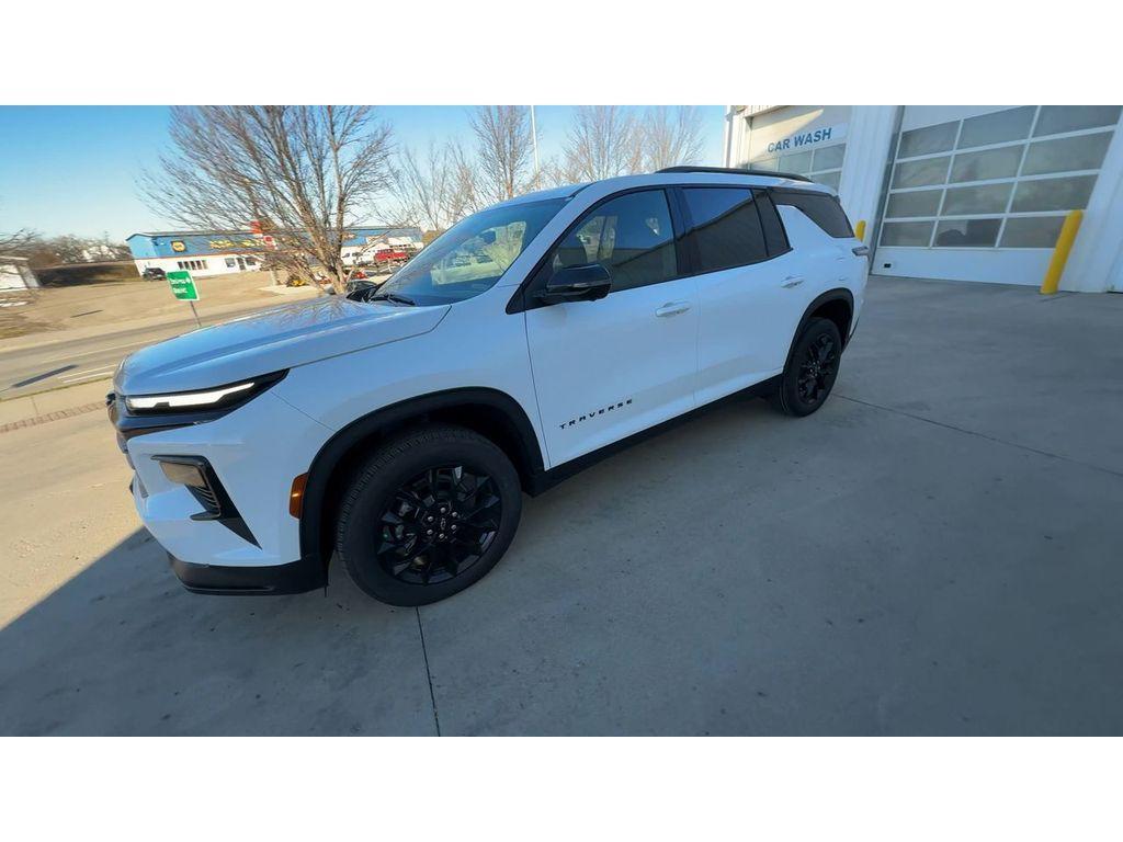 new 2026 Chevrolet Traverse car, priced at $46,995